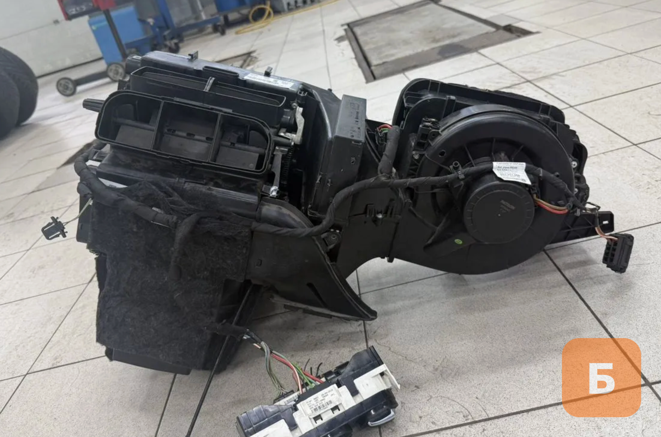 Корпус отопителя в сборе Climatic VW Polo Fabia